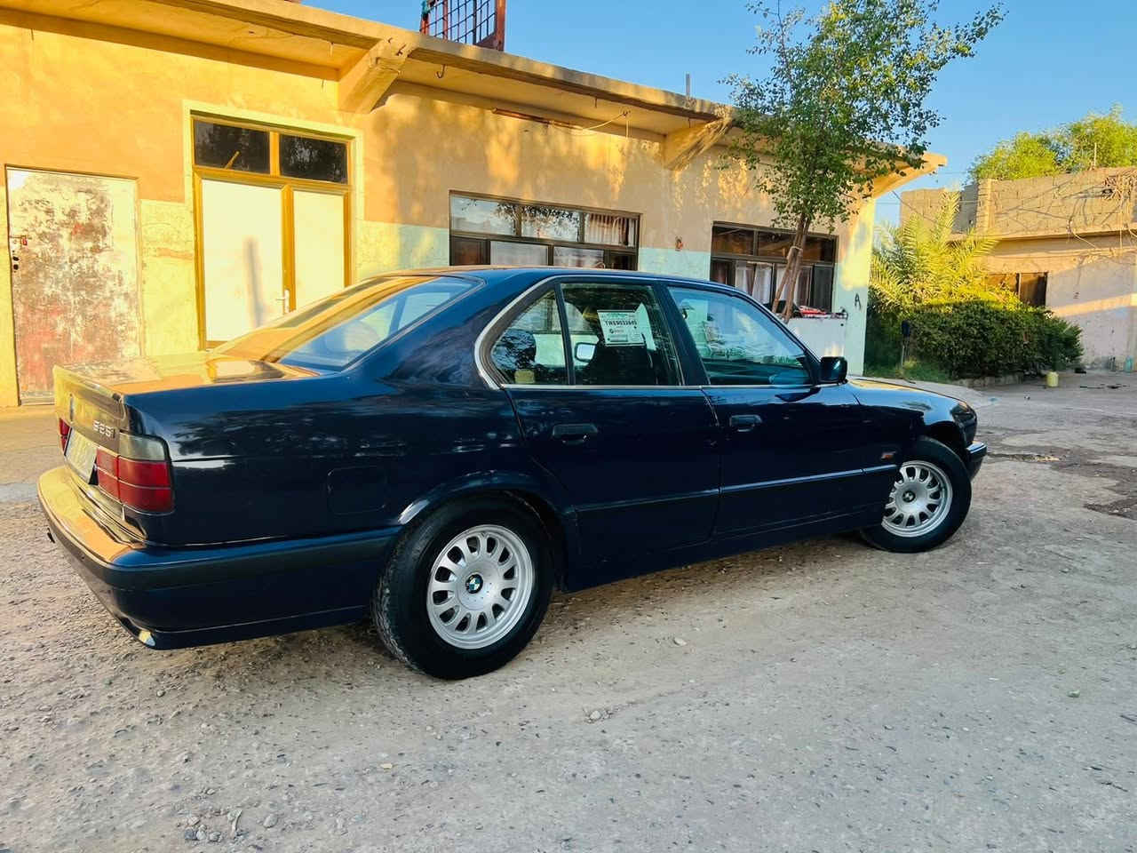 السلام عليكم بي إم 525 وارد ياباني محرك گير شرط گير اوتو رقم كركوك دولي شرط التحويل  
للبيع سعر 55وبيهه مجال 
رقم ***********
