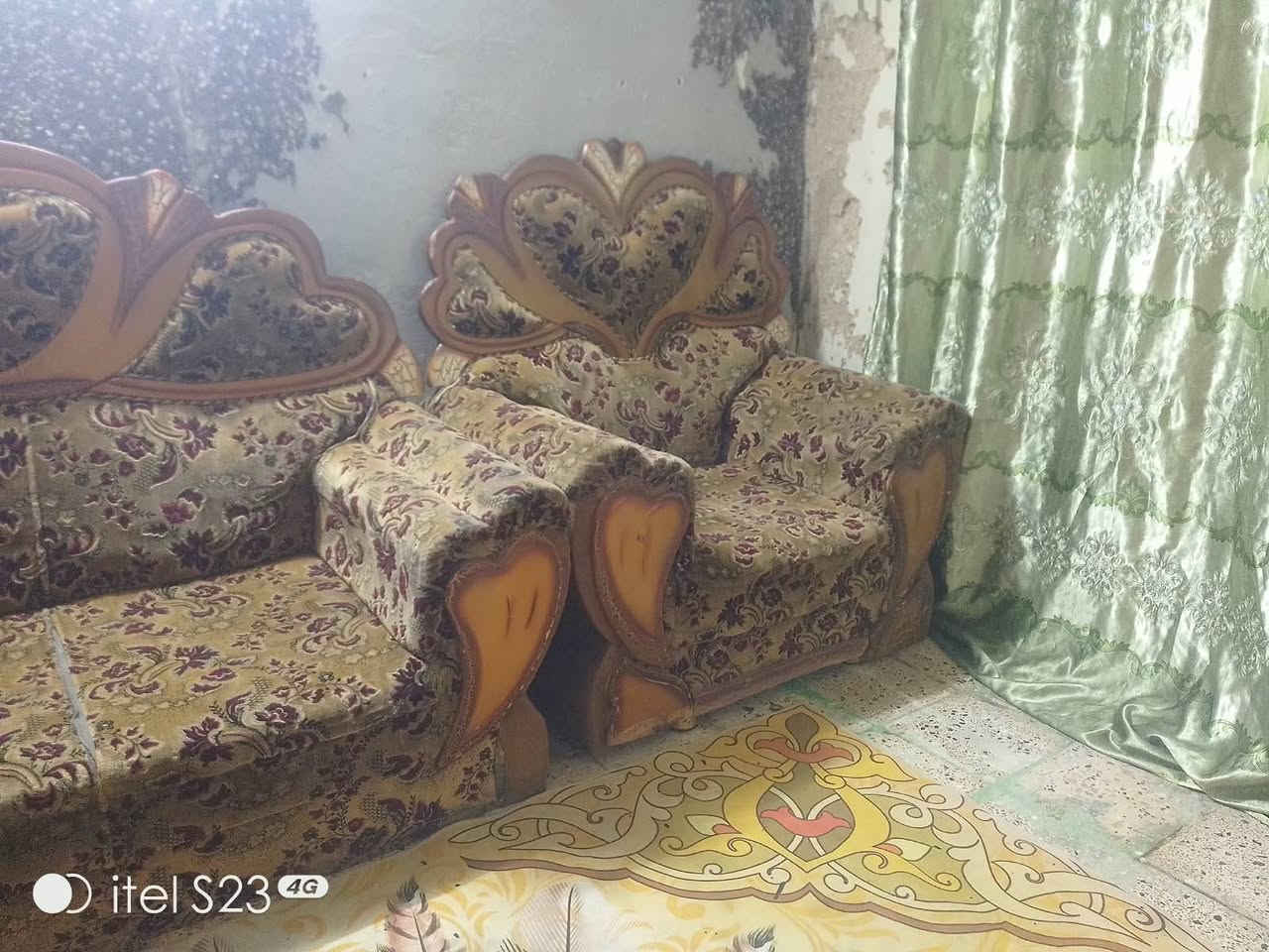 كنب • ٨مقاعد • تخم