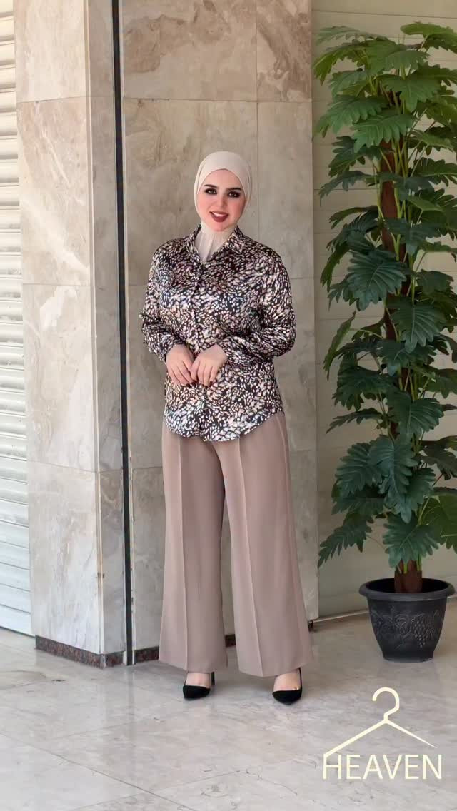 ✨ بنطلون واحد… 8 ألوان وتنسيقات بلا حدود 😍 ✨

👖 متوفر بـ 8 ألوان
📏 القياسات من 38 إلى 50
💰 السعر: 35 ألف فقط

👚 والقميص متوفر بأشكال وأنواع مختلفة حتى تكملين تنسيقتج على ذوقج 🤍

🧕 الحجاب متوفر بألوان وموديلات متنوعة

📞 للطلب والاستفسار: ***********
📍 العنوان: زيونة – شارع الربيعي – مقابل ذهب سنتر

✨ Heaven Boutique | أناقتك عنواننا ✨
