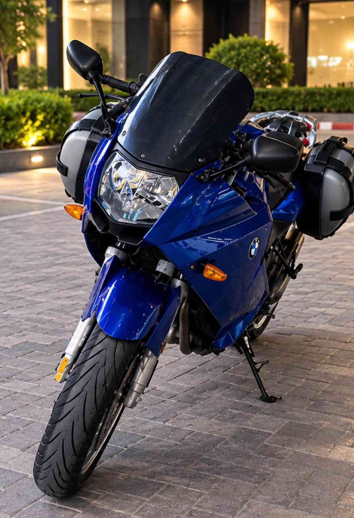 بي ام دبليو F800ST • ٢٠٠٨ • ٥٠ الف