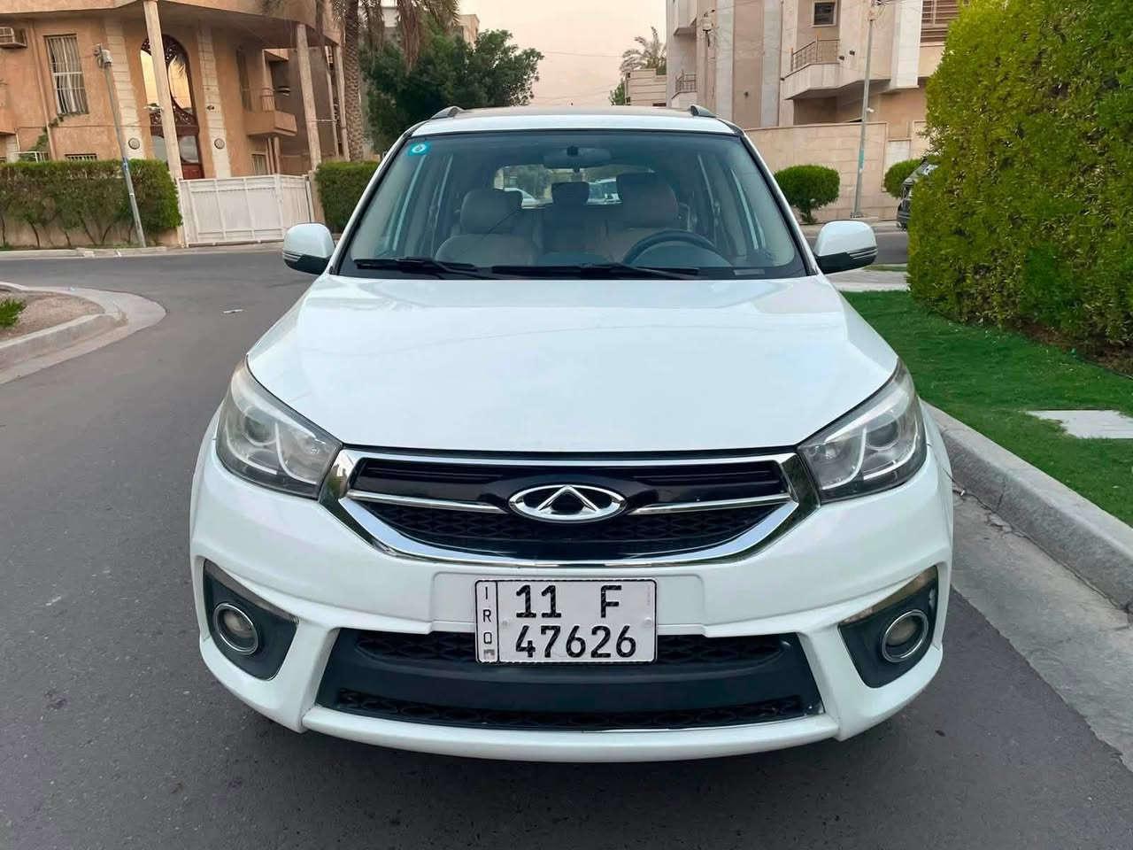 تيكو 2018
فول مواصفات 
مكينة 2000 كير مكانيك المرغوب 
سيارة عليها ادامة كاملة من الشركة
ماشي 70 الف
بيها طخه بين البابين ومعمره
سنوية وهزة ورقم جديد
***********
السعر 77$
بغداد البلديات
