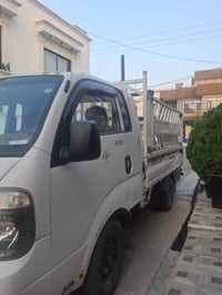 شاحنة • للبيع