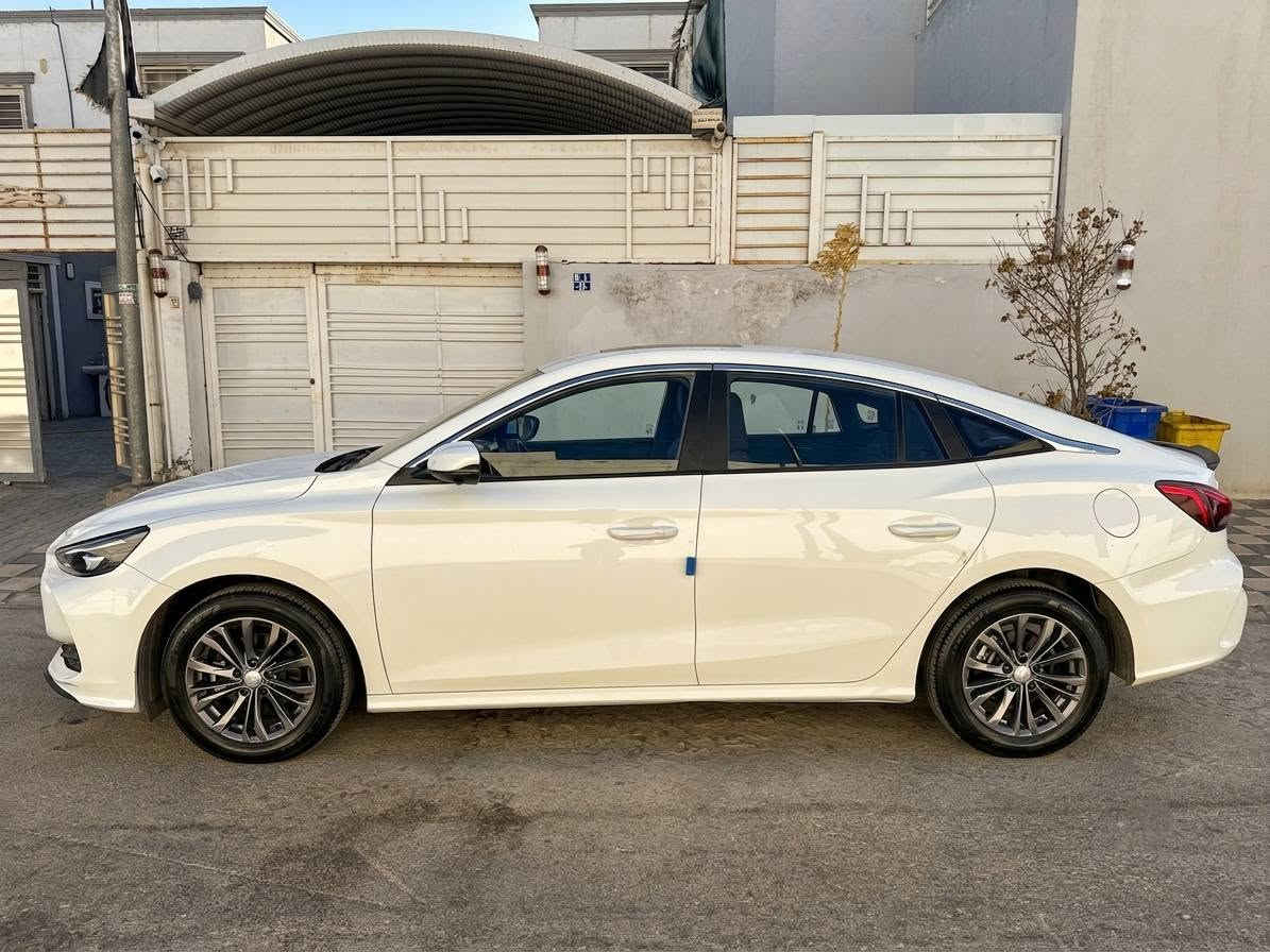🚘 للبيع MG 5 فل مواصفات

🔹 الموديل: MG 5
🔹 المحرك: 1.5 لتر
🔹 القير: أوتوماتيك
🔹 ماشية: 32,000 كم فقط
🔹 اللون: أبيض
🔹 الحالة: نظيفة جداً ومعتنى بيها

✨ المواصفات:
• فول مواصفات
• فتحة سقف
• مقاعد مغلفه جلد
• كاميرات 360° ومواصفات أمان
• مثبت سرعة
• شاشة ترفيه
• Apple CarPlay / Android Auto
• تشغيل بصمة / دخول ذكي
• تحكم بالمقود
• مرايا كهربائية
• حساسات خلفية
• إضاءة LED
• تكييف
• ABS وأنظمة ثبات وأمان
• وغيرها من المواصفات

🛞 التايرات جديدة
🔋 البطارية جديدة
📍 السيارة ماشية فقط 32 ألف كم

السيارة جاهزة للاستخدام وما تحتاج صرف 

📞 للاستفسار والتواصل:[***********]
