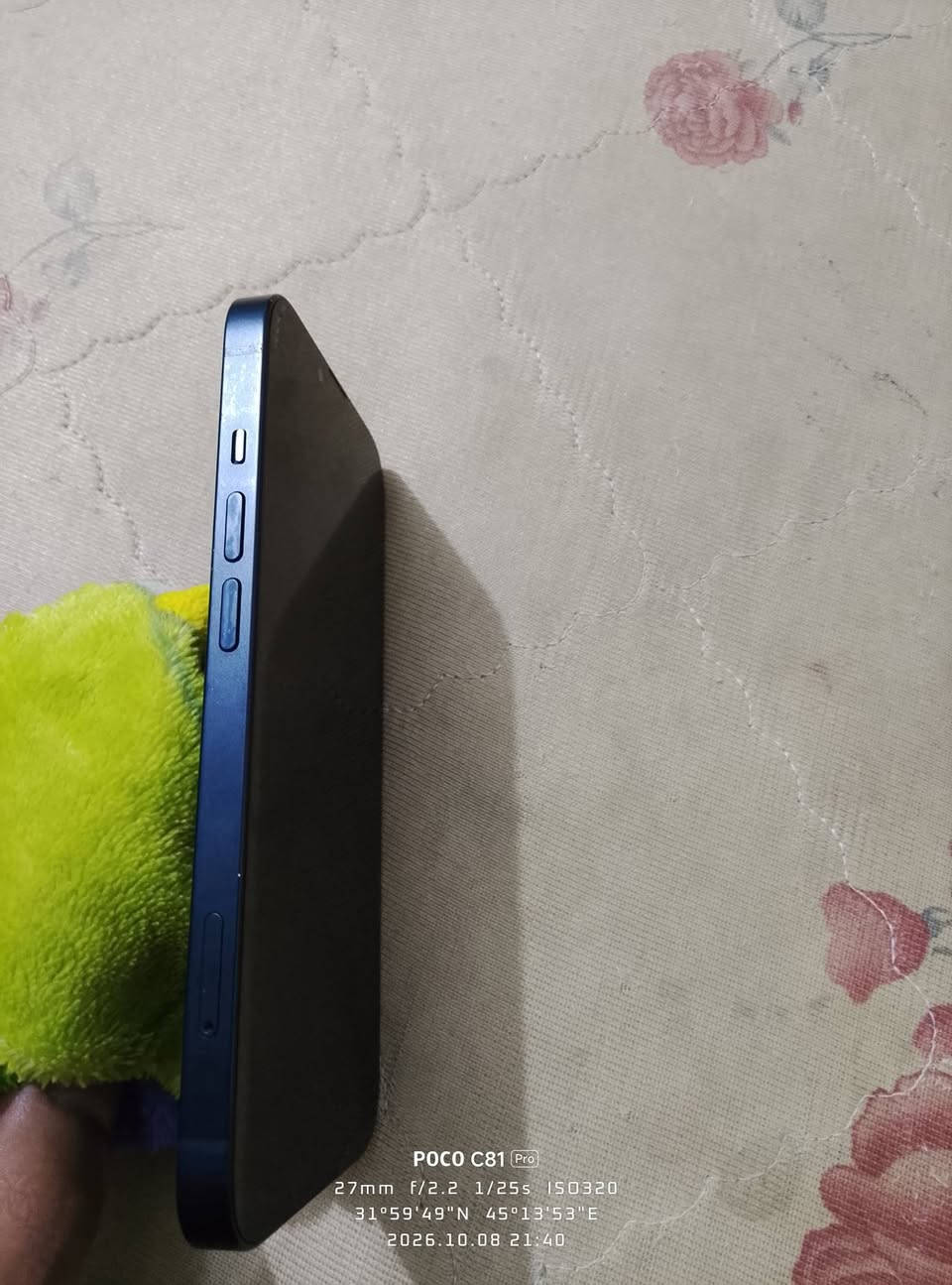 آيفون 13 • ١٢٨ • بطارية ٨٢