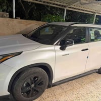 هايلندر   بلاك ادشن   رقم اربيل   موديل ٢٠٢٤  ممشه ٨٠٠٠ km   هاي برد  ...