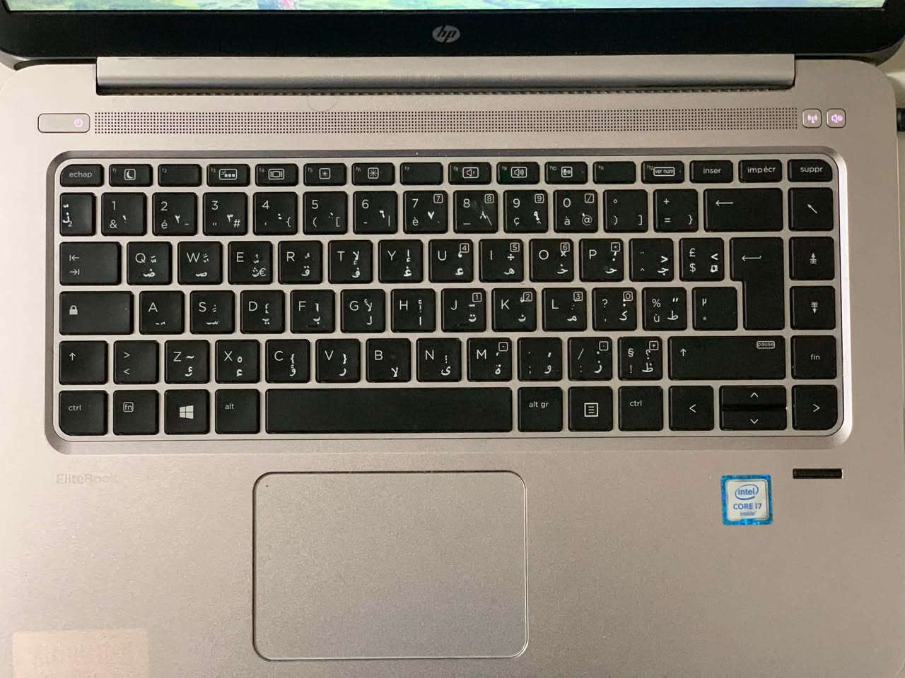laptop HP elitibook folio 1040 G3
Core i7
Ram 8
512g
سعری ٢٢٠هەزار
لاپتۆپە زۆر پاک و بێ کێشەیە بۆ خوێندن زۆر چاکە بۆ زانیاری زیاتر ژ.م***********
