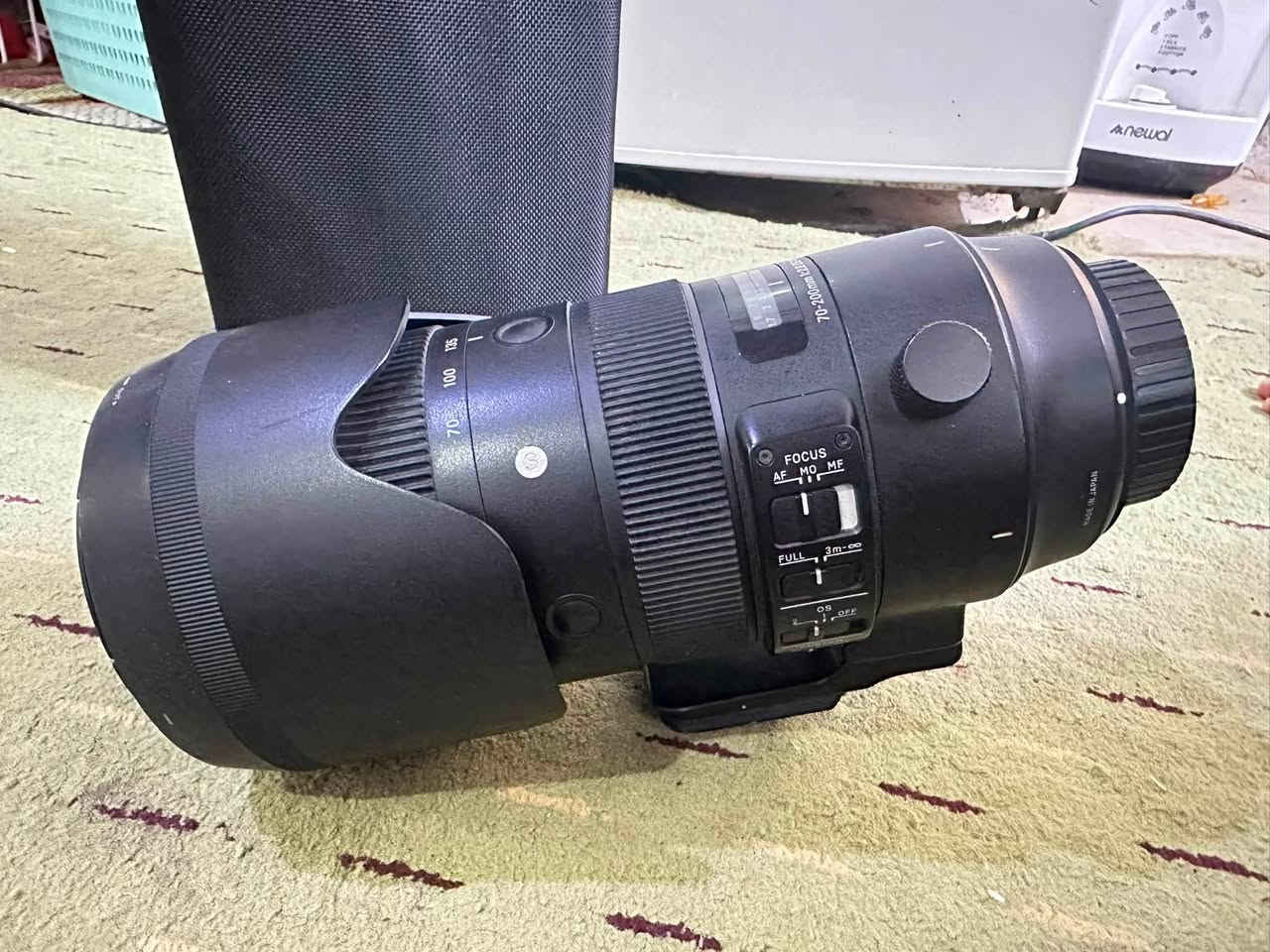 عدسه ساكما
Sigma 70-200
نضافه تسعين بلميه 
مستعمل اربع اشهر فقط
عارضه للبيع بسب  بيع الكامره 
للشراء مراسله خاص 
او الاتصال على ***********
