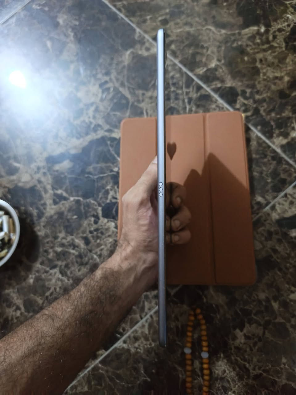 السلام عليكم  عندي ايباد ايفون ١٠ للبيع
كلش نضيف ذاكره64 يشغل 60 الى 90 فريم بوجي

وكله شغال كامراته والبصمه والجهاز ياخذ سيمكارت

سعره 330 وبي مجال قليل  رقم الهاتف بي واتساب
 
( *********** )
