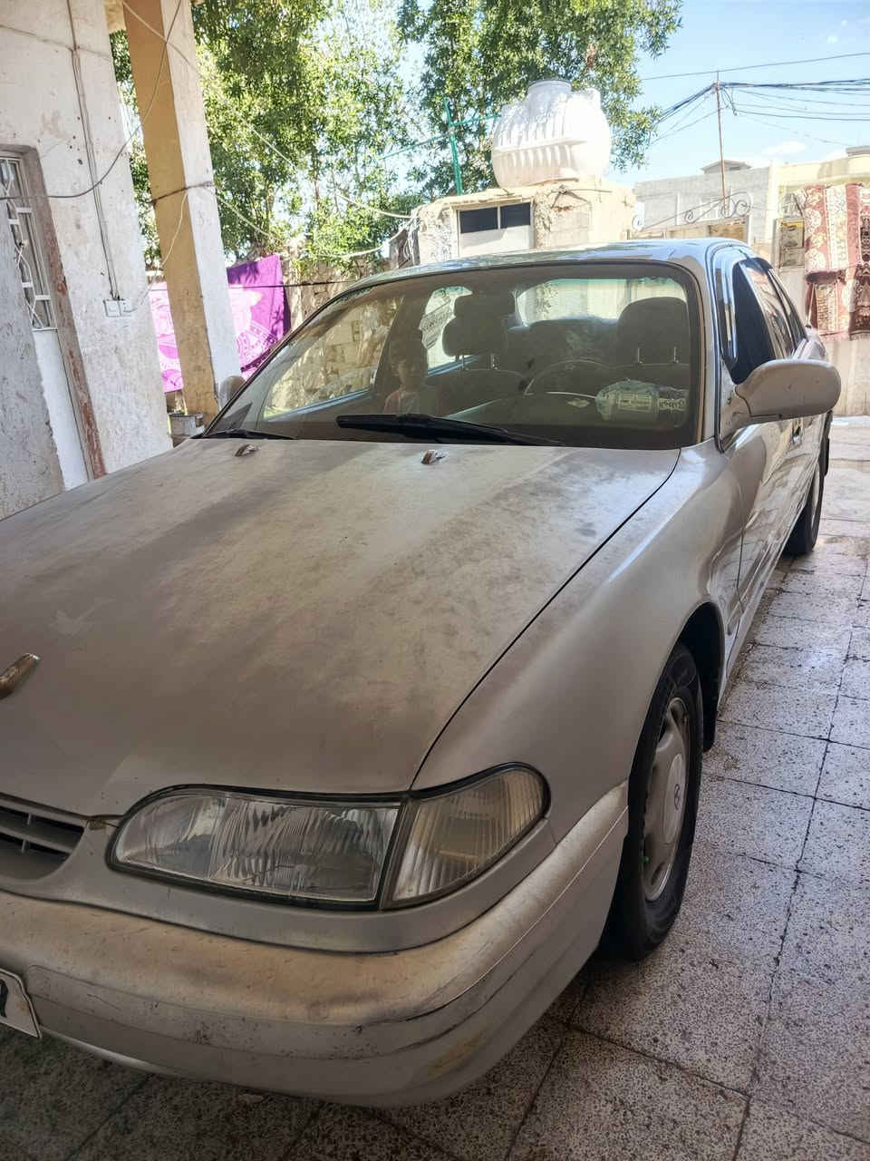 السلام وعليكم سوناتا تو البيع رقم بغداد موديل 94 سعره خاص *********** 
عنوان المقدادية
