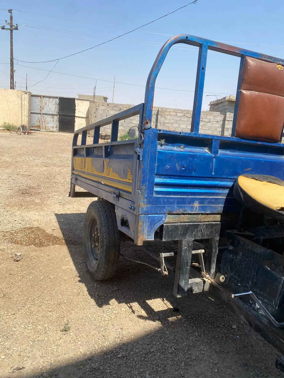السلام عليكم ستوته للبيع موديل ١٢اوراقً تالفهً أكفلك سرقه وعشائر مكفولً شاصي وركبه مكفولاتً بديً مكفول مكانيً واسط الدبوني السعر ب٧٠٠وبيها مجال اتصل***********
