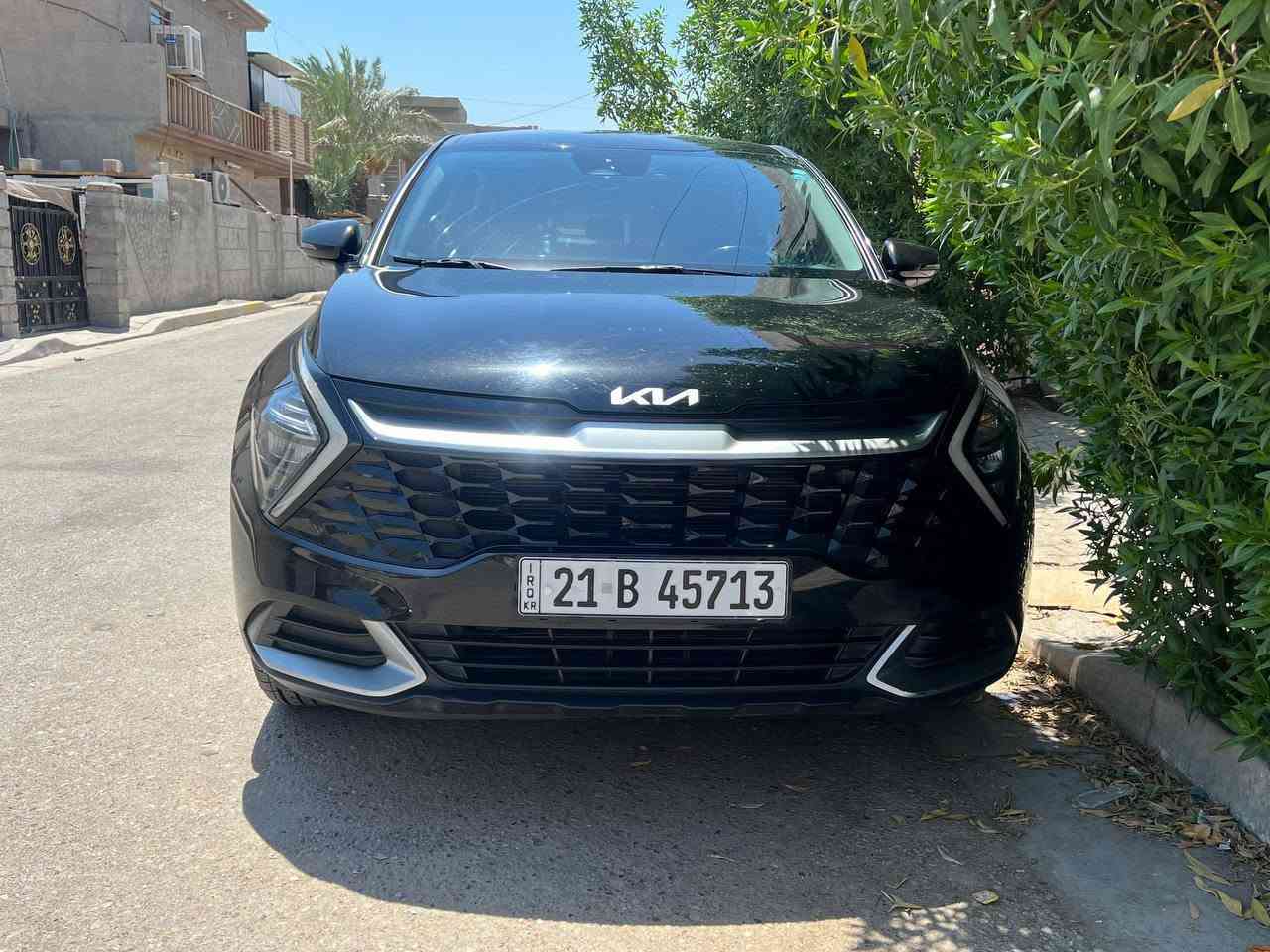 كيا سبورتج موديل 2023 أمريكي بدون حادث 
المواصفات 👇
كشنات جلد 
تحكم ستيرن 
بصمه 
كشنات كهرباء 
محرك 2500 GDI
حساسات امامي خلفي 
تشغيل عن بعد 
تخم تاير جديد السياره نضيفه الف ما تصرف عليهة 
السعر 200  وبيها مجال المكان بغداد المحمودية 
للاستفسار الاتصال على الرقم 
***********

