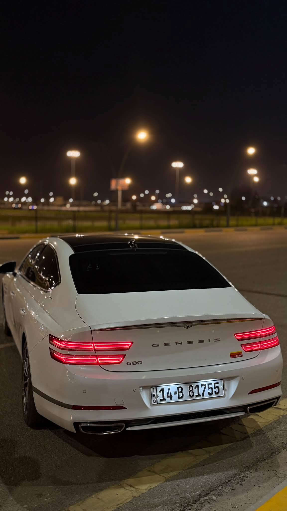 جنسز G80 موديل 2023 محرك 2500T
🚗 Genesis G80 2023 2.5T
• المحرك: 2.5 لتر Turbo 4 سلندر
• القوة: 300 حصان
• العزم: 422 نيوتن.م
• ناقل الحركة: أوتوماتيك 8 سرعات
• الدفع: خلفي (RWD)
• المسافة المقطوعة (المسافة/الماشية): 30,000 كم
• 0–100 كم/س: تقريباً 5.7 ثانية
• السرعة القصوى: 250 كم/س تقريباً
• شاشات وأنظمة ترفيه متطورة ، أنظمة أمان ومساعدة للسائق ، رادارات 360 درجة
• مقاعد جلدية وتجهيزات فخمة (داخلية بيج مميزة)
• السيارة مغلفة بالكامل بنظام حماية (PPF) مع ضمان 10 سنوات
السيارة كلين تقرير بدون حادث ، بيها ضربة بسيطة جداً بالجاملغ راجعة (PDR) ومكحلة كارت فقط
السعر 310 (3 شدات و10 أوراق) وبيها مجال
العنوان البصرة - القبلة - حي المهندسين
للتواصل خاص أو
***********
