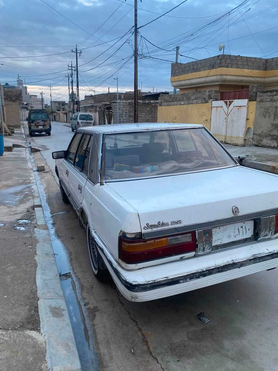 السلام عليكم سوبر موديل 86 كير ومحرك بطه تبريد شغال كتاب تجديد سنويه كامل بس تراجع تبدل سنويه  غرامات كلشي مدفوع سياره ماتصرف عليه كلشي سعرها 25 وبيها مجال مكان السياره موصل الجانب الايسر سايدين النعيمي *********** ***********
