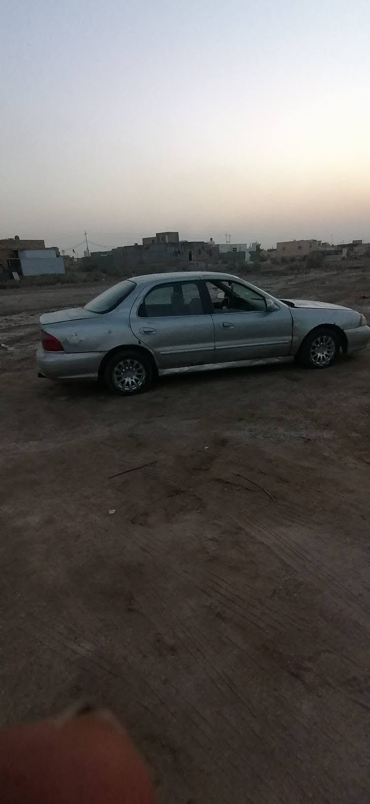 كيا موديل ٢٠٠٠ رقم نجف الماني سنويه بيه اخبار قاضي ومرور وبيه واجهه من المرور راعيه موجود رقم تلفونه ابيع كوم حديد اتعهد سرقه وطلب ما اتعهد بتحويل مكينه وگير بلاد گير عادي مكينه بيه تبخير قليل السعر ٨ورقات الناصريه گرمة بني سعيد***********
