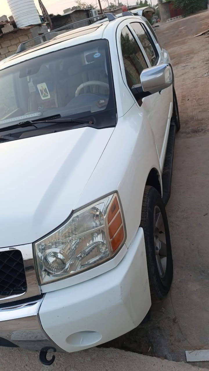 نيسان أرمادا • ٢٠٠٥ • رقم أربيل