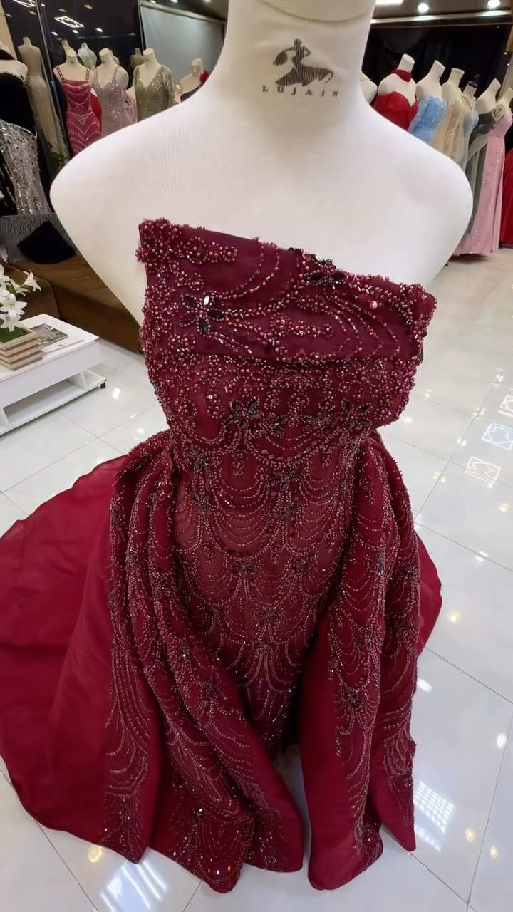 لجين للعرائس • فستان زفاف • فخم