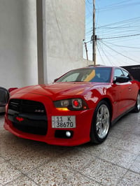 شبابنه الطيبه   v8  5700  ليوم هاي الحلوه معروضه للبيع RT موديل 13 اصل...