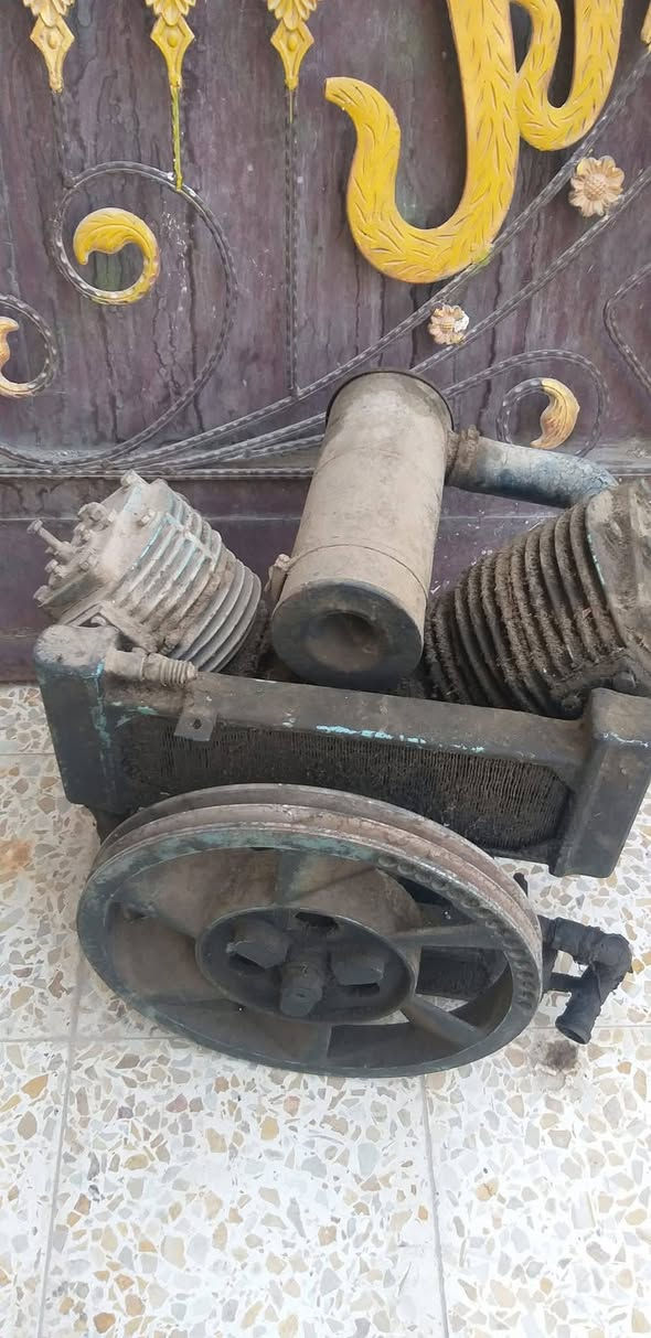 هاذا الاغراض.  مستعمله البيع بشاره غسل صيني درجه الاولى تاروسه هواء وبشاره. ماء   دنماركيه وماطورات سبعه ونصف احصان الاستفسار الاتصال على الرقم ***********
