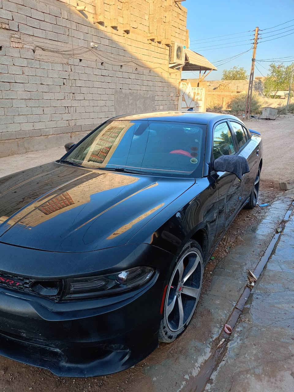 السلام عليكم
دوج جارجر 2015
للبيع السعر 140
رقمها بغداد
تحويل مباشر
ضررها امريكا دعاميه بدون دواخل 
هنا صار بيها شخوط صفحه صدر وتبديل 3 قطع وجااملغ ورا صبغ  باب سايق بنيد مفتوح 
بيها ضعف خربطه ماعرف بالمحرك سياره شغاله وتمشي وين مايعجبك تبريد شغال سنويه صاقطه شهر 3 يعني صار 6 اشهر 
تواصل ***********

