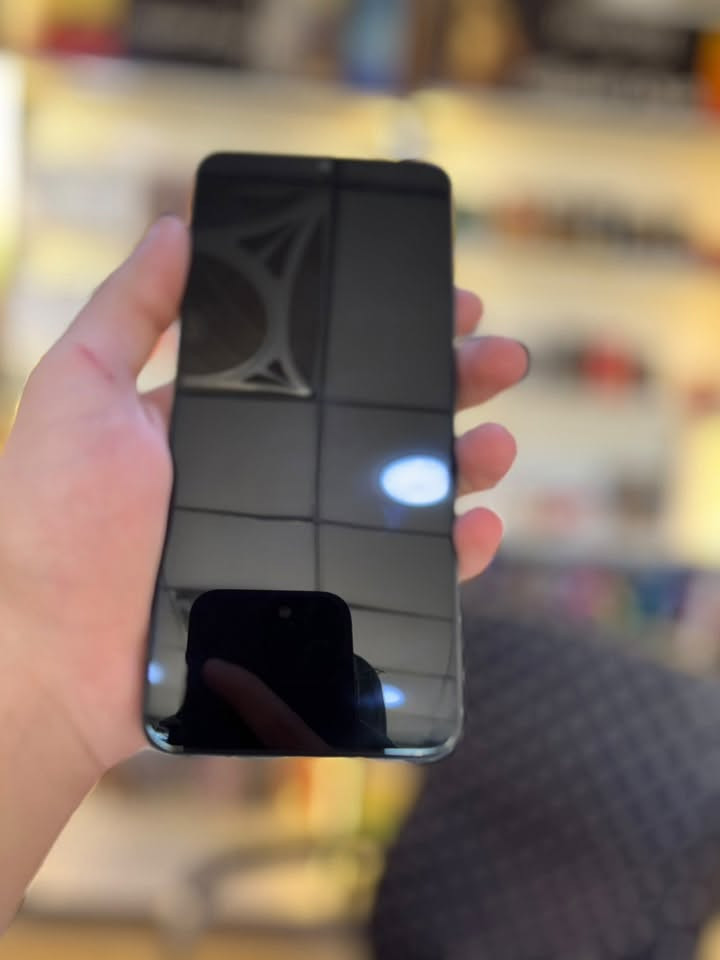 ريلمي c61
ذاكره 128
نضام 14 
بلادي 
العنوان الضباط مجاور مختبر طيبه
اسعار مناسبة
***********
