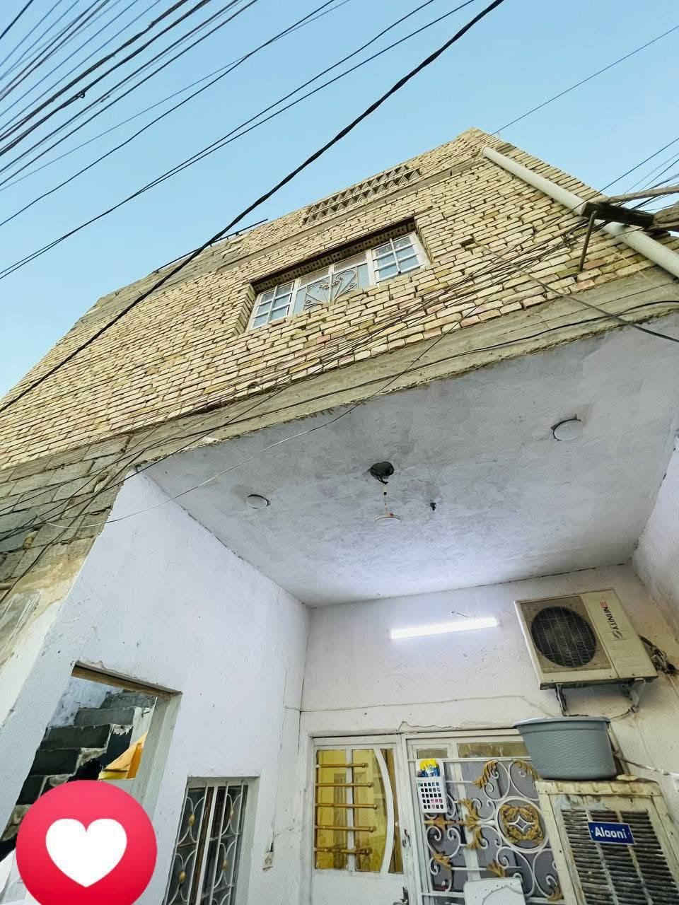 السلام عليكم بيت للبيع في نهايه الكماليه مدخل تشابيه النابغه المساحه٨٠متر الواجهة ٨نزال١٠
كامل خدمات المنطقه للاستفسار اكثر ***********
السلام عليكم بيت للبيع في نهايه الكماليه مدخل تشابيه النابغه المساحه٨٠متر الواجهة ٨نزال١٠
