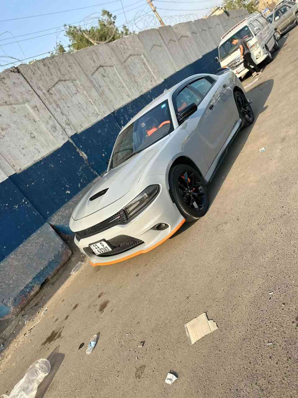 سلام عليكم
جارجر GT موديل21 سمنتي سموك شاشه كبيره داخل مخمل كشن سائق كهرباء سماعات

الباين ماشيه 77بغداد الشعب ***********السعر 22500
