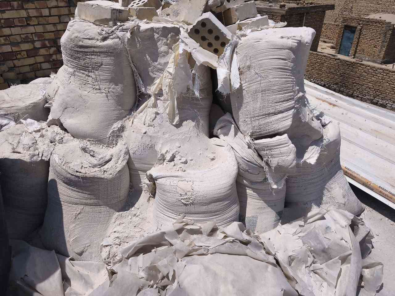 سلام علبكم عندي جص 45 كونيه ترس ابيعه شلع 75 الف جيب كواني وترس وبصفي قطعه حمل وخذهن صارله شهرين ***********
