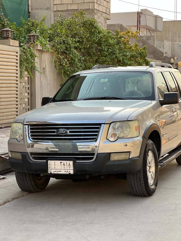 فورد اكسبلور2007للبيع فول مواصفات تبريد 3قطع 7نفرات  خليجي شركه نيفا سياره كلين ورقم جديد انكليزي شرط تحويل*********** كركوك, العراق
