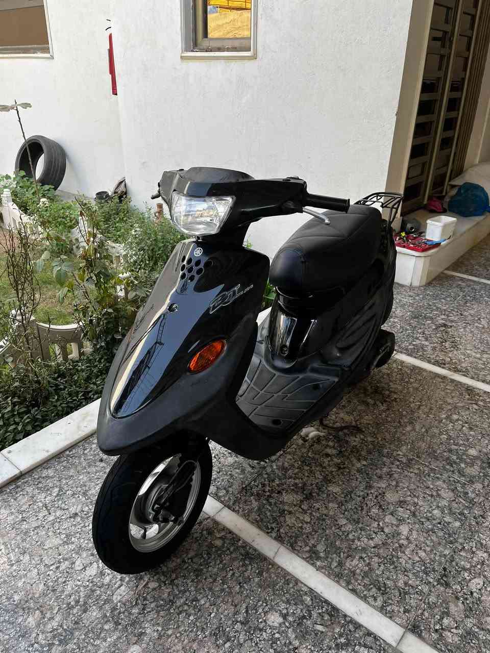 السلام عليكم للبيع دراجه بيجي برغي مامفتوح بيها صارلها 4 اشهر طالعه حاويه وصلها موجود كهربائيات كلها شغاله نگره سلف شلعه ونعومه تخبل مال جناي السعر 700 وبيها مجال قليل متواجد واتساب *********** المو شراي لايكسر ♥️
