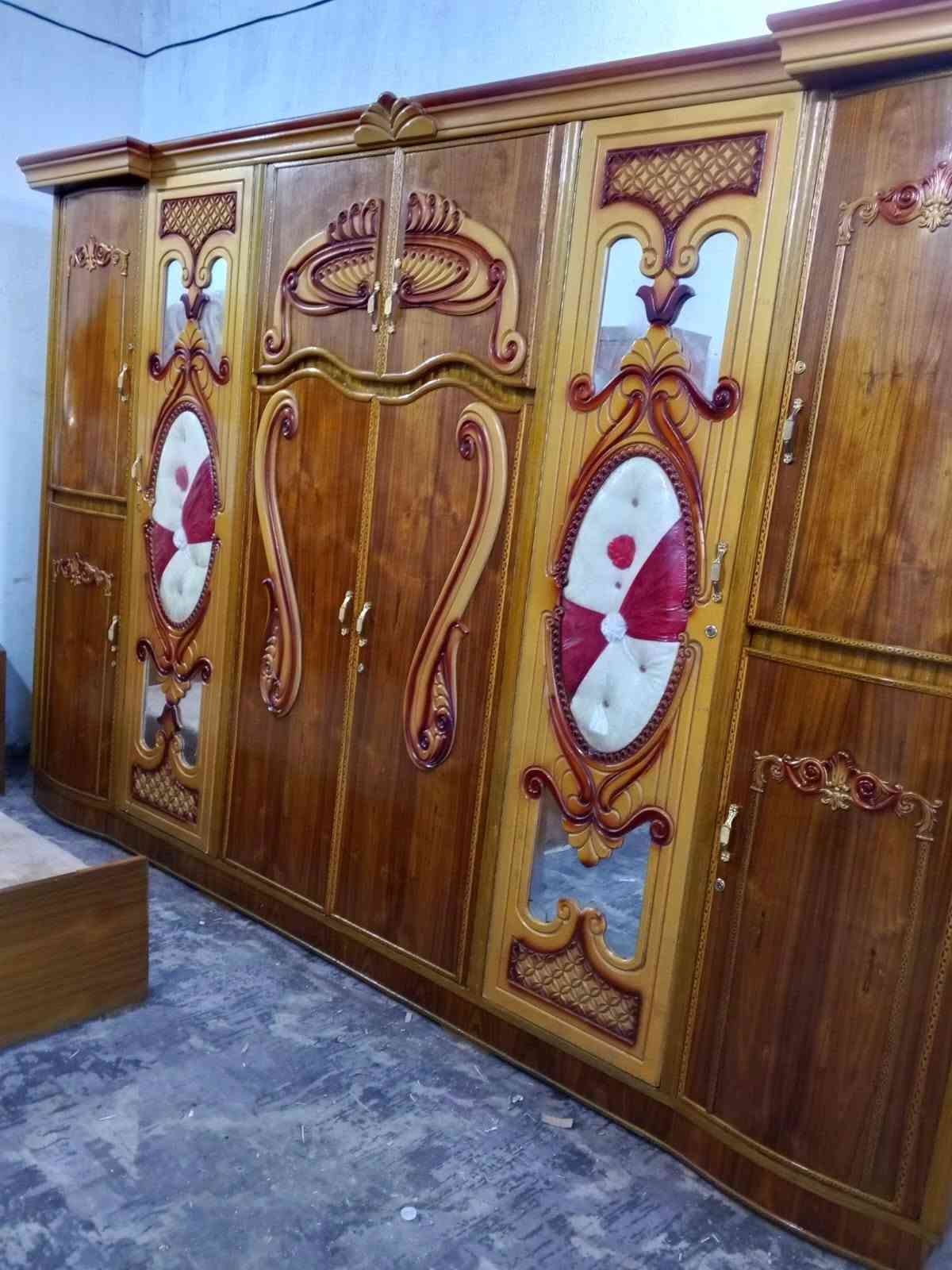 غرفة عرسان • ست أبواب • موديل حديث