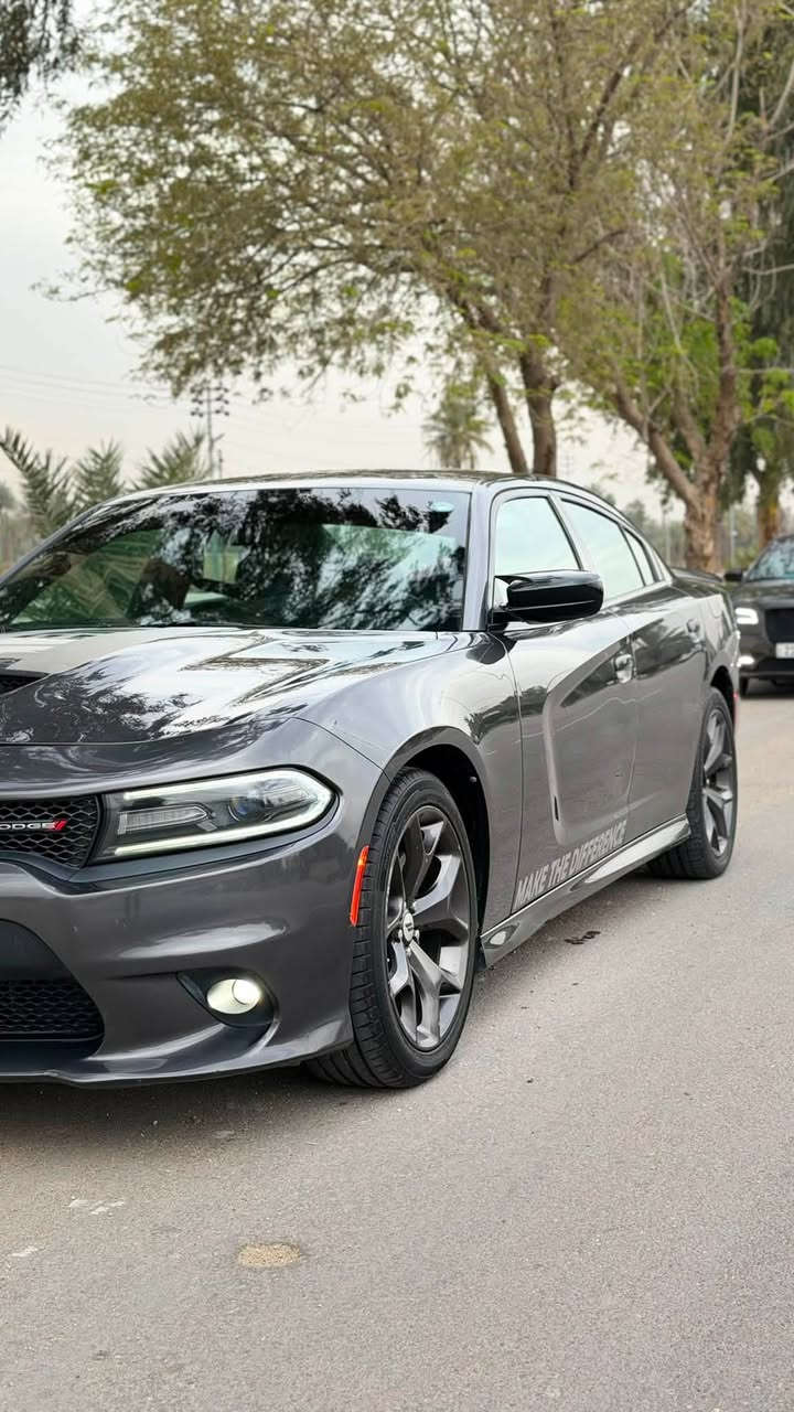للبيع دوج جارجر GT
مديل / 2019

رقم ارييل بأسمي هزه جديده

مواصفات GT. المعروفه

 الضرر واضح بالصور

 صبغ الجاملغات الخلفيه ولايحين الباب الخلفي فقط من جوه صبغ

ماشيه / 86  الف ميل

مكان السياره كربلاء 

السعر / 190 وبيها مجال

للاستفسار (***********)
