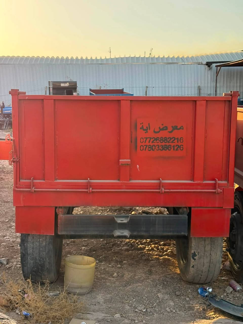 سلام عليكم
عربانه حدادي 
قلاب بستم
حدادة الشمال 
حجم التاير( 22 ونص )
للأستفسار⬇️⬇️
***********
***********
***********
