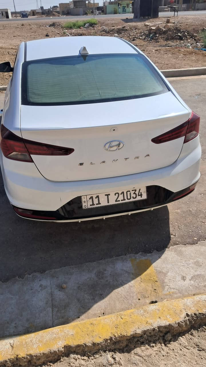 سلام عليكم النترا2019وارد امريكي رقم بغداد سنويه31
راعيه بالعماره تحويل ثاني يوم صور الحادث مرفوه مع صور سياره كفاله عده جملغ صبغ الامامي 
عنواني ميسان 
السعر 115$وبيه مجال 
***********
غير متواجد ع انترنت  اتصال فقط
