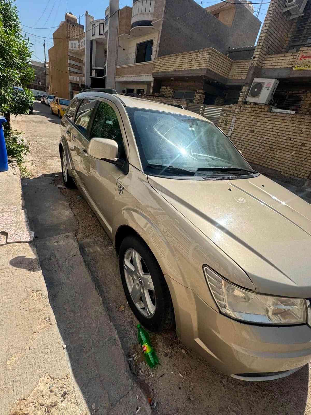 جورني. 2009 سياره حلوه ومال بيت ) بيها ٥ قطع اثر جراد ) امريكيه ) حادثها جاملغ خلفي بدون دواخل ) 
كير مكينه جديد ) كهربايات كلها شغاله ) تبريد ثلج ) تبريد منفصل ) امامي ) صدر امامي خلفي نضيف ) رقم بغداد ) فول مواصفات ) 
مواصفات 
دمام rt
كشن حضن 
زنون 
فتحه سقف 
كشنات تدفه تبريد 
كشنات كهرباء 
هواي مواصفات بعد 
العنوان بغداد دوره شارع صحه 
السعر 79وماكو بهيج سعر ) بيها مجال كلش قليل 
الرقم 
الاتصال ***********
وتساب *********** بغداد, العراق
