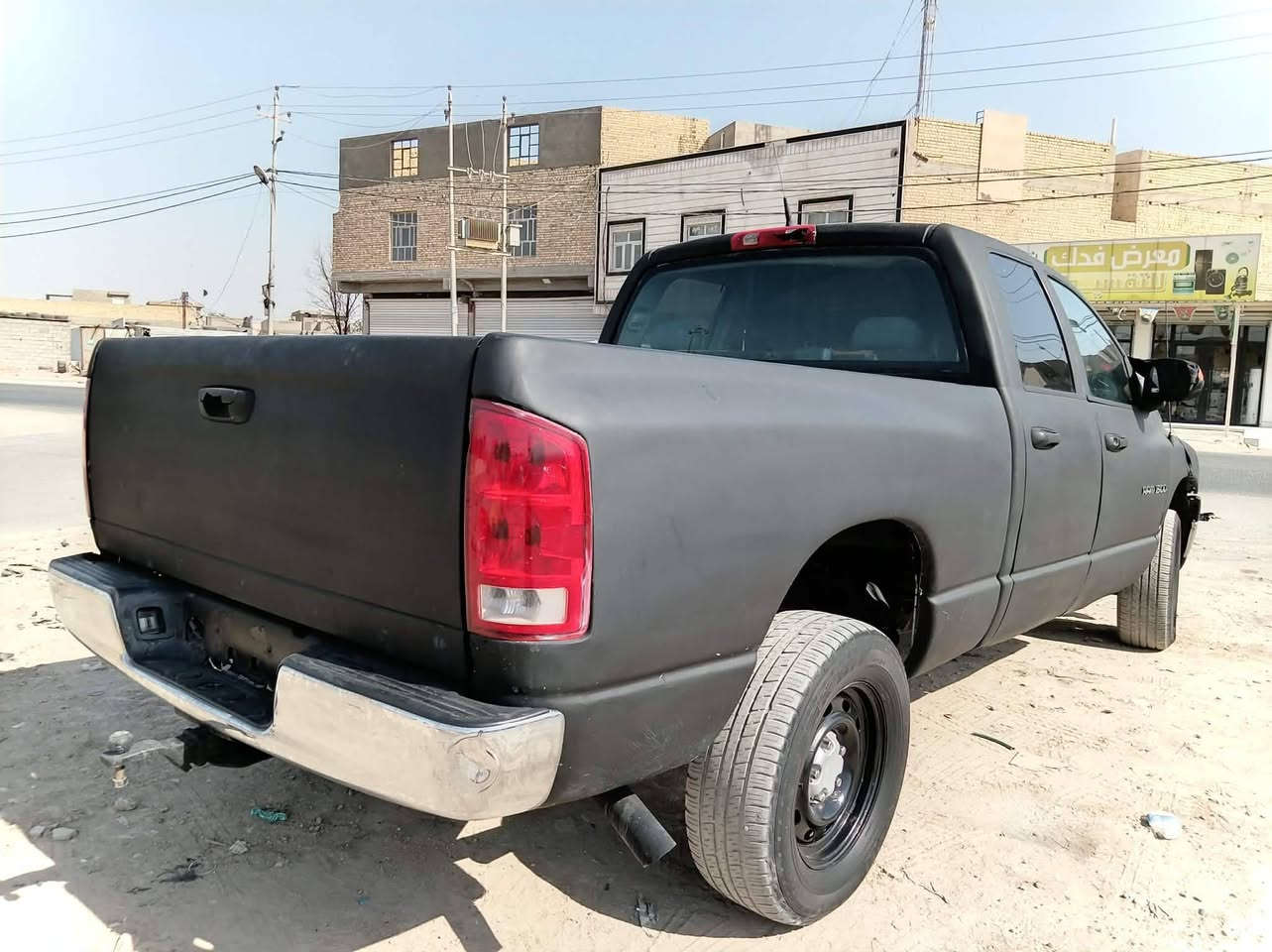 السلام عليكم للبيع سيارة رام كلاسيك 1500 مكينه وكير شرط كير عادي فور ويل كهربائيات كله شغال لاستفسار *********** السعر ٤٥ تحياتي للجميع
