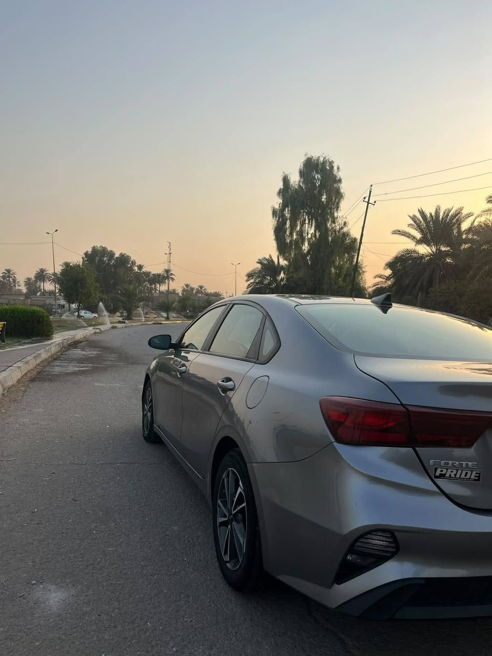 لا توجد تفاصيل

نص مكتوب في الصور:
- 10 / 13 2:34 1:1 bid.cars
- 5:15 5 / 13 1:1 bid.cars
- 9 / 13 bid.cars 2:34
- 1 / 13 5:15 bid.cars