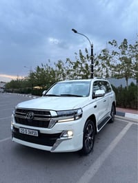 لاندكروزر GXR • ٢٠٢١ • مشيه ٥١ الف
