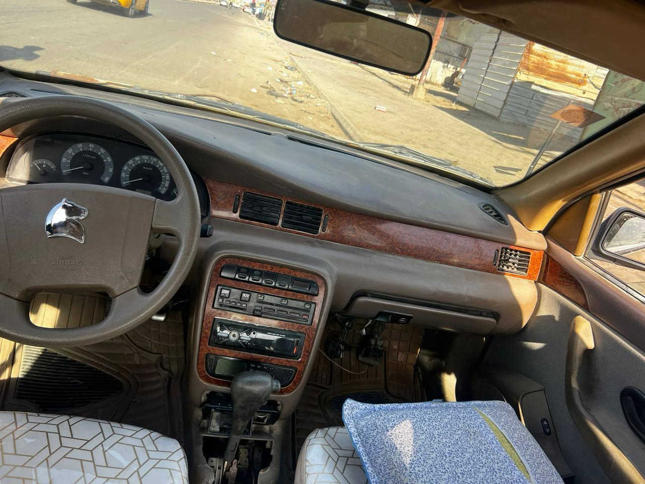 سمند • ٢٠١١ • رقم انكليزي