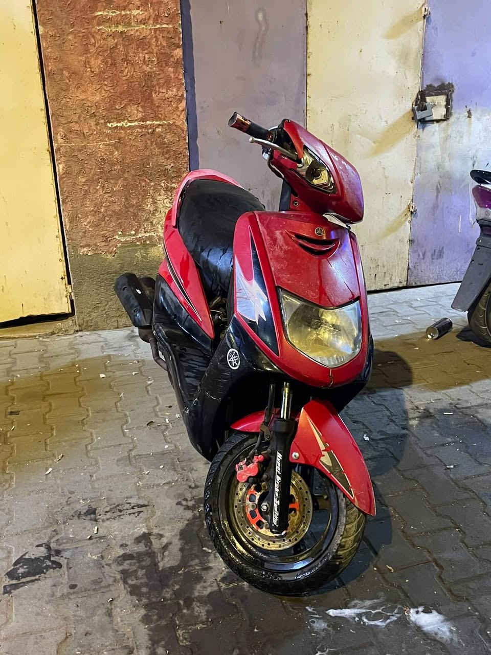 سكنس نثيه • مفتوحه • باتري