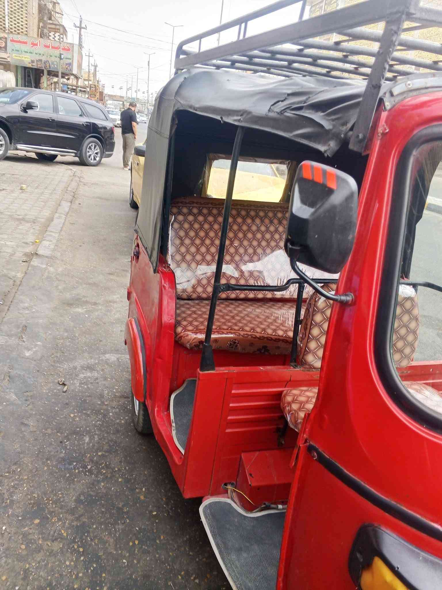 لا توجد تفاصيل

نص مكتوب في الصور:
- ***********