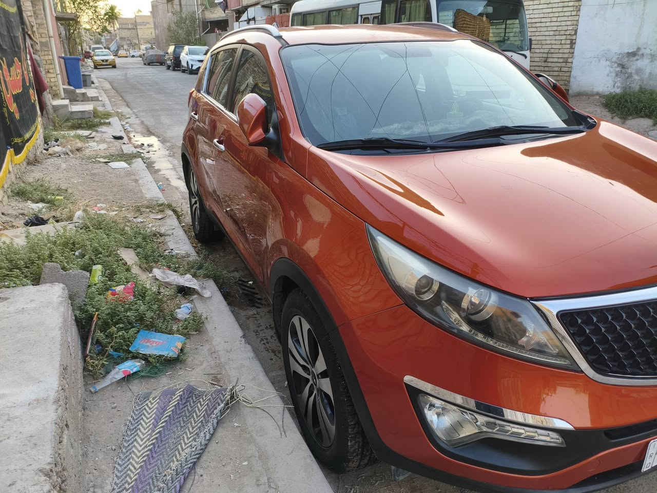 كيا سبورتج خليجي موديل 2013
السياره كفالة بدون حادث بدون صبغ

السونار واضح بل منشور 

مواصفات معروفه 

محرك 2000

بيهة ملاحظات بسيطة 

السعر 140 بيهة مجال بسيط 

العنوان بغداد حي اور 

الرقم *********** واتساب
