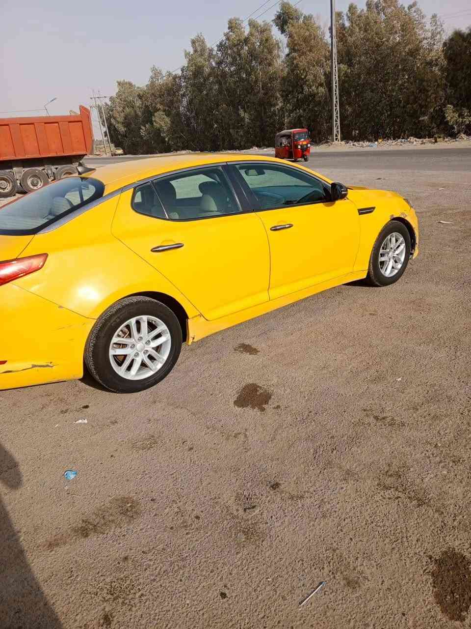 سلام عليكم
كيا ابتيما
موديل 2012
طخات بسيطه 
السعر 90
رقم بغداد انكليزي
مكاني بغداد 
 ***********
