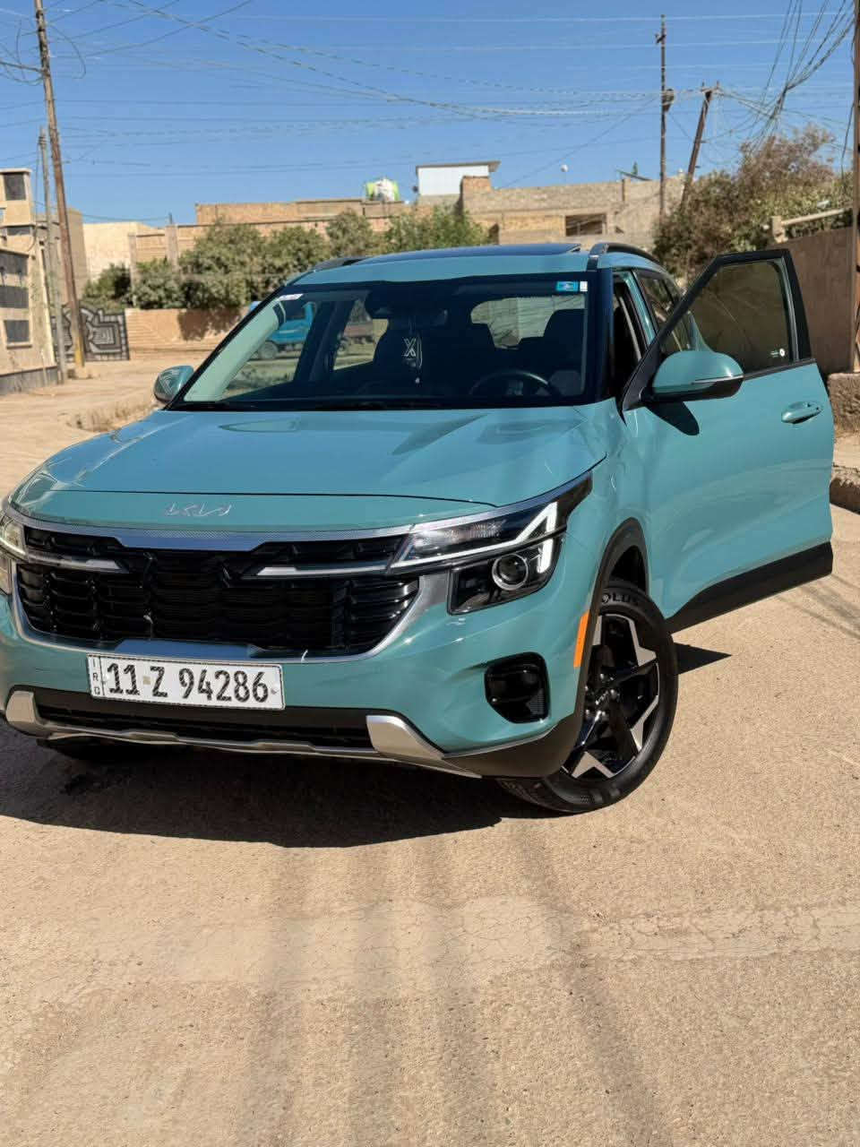 ما شاء الله تبارك الرحمن
Kia Seltos EX 4WD
كيا سليتوس
موديل 2024 EX
فول مواصفات 
لون مميز 
رقم بغداد بسمي 
فتحة سقف 
كشنات جلد تدفئة تبريد كهرباء 
شاشة متصلة 
شفتات ستيرن 
4 انطمة قيادة
راداد امامي جانبي خلفي 
تشغيل عن بعد 
توقف ذاتي 
تحديد مسار 
شاحن لاسلكي مع منافذ usp
سياره حادثها فقط كسر بالدعاميه وجاملغ بارد 
بدون ايرباك شرط بدون صبغ شرط  الي يدور جديد ومكفول تخدمه السياره 
***********
