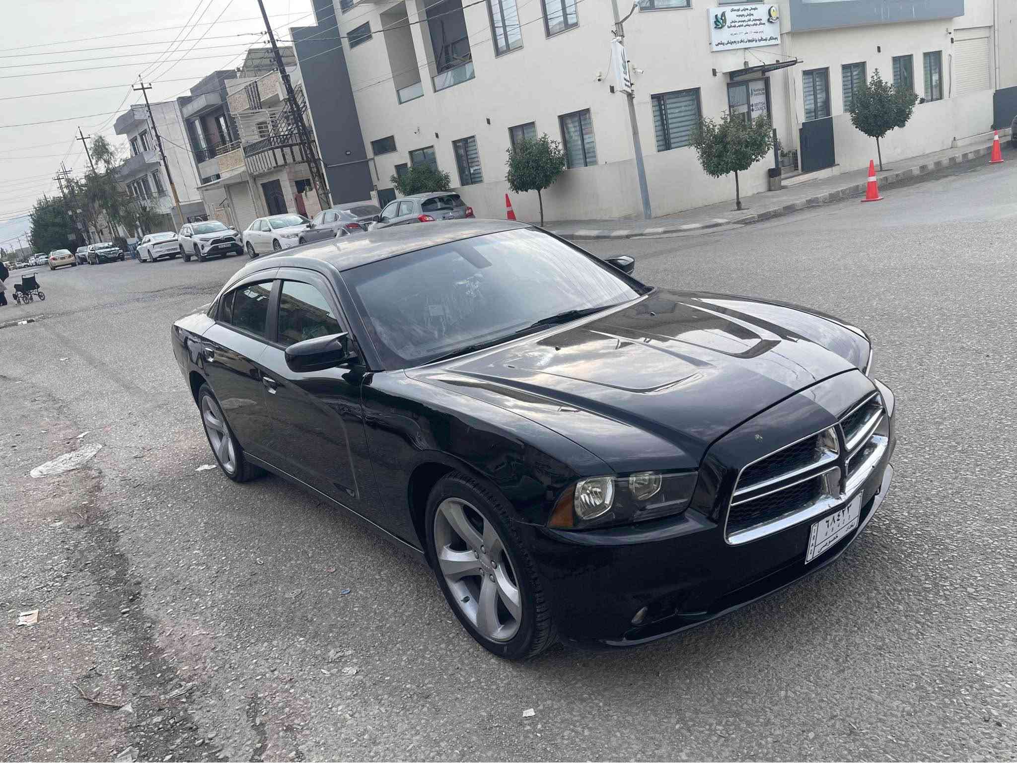 دودج تشارجر • V6 • ٢٠١٢