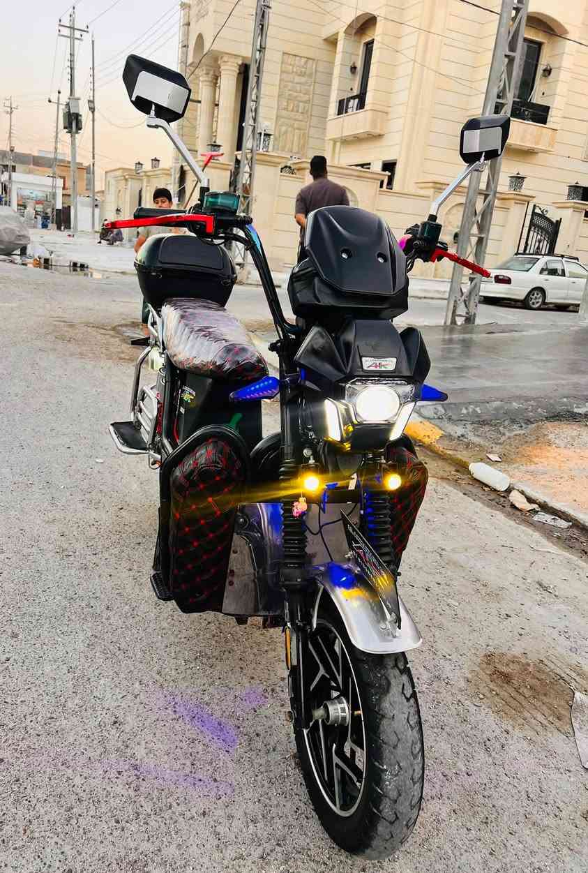 جبلي الاخوين موديل 25 
نضافه فول 
6 بطاريات ع الفحص 
جهاز نذار مانع السرقه بصمه اصبع 
السعر 550 وبي مجال 
*********** 
‭***********
