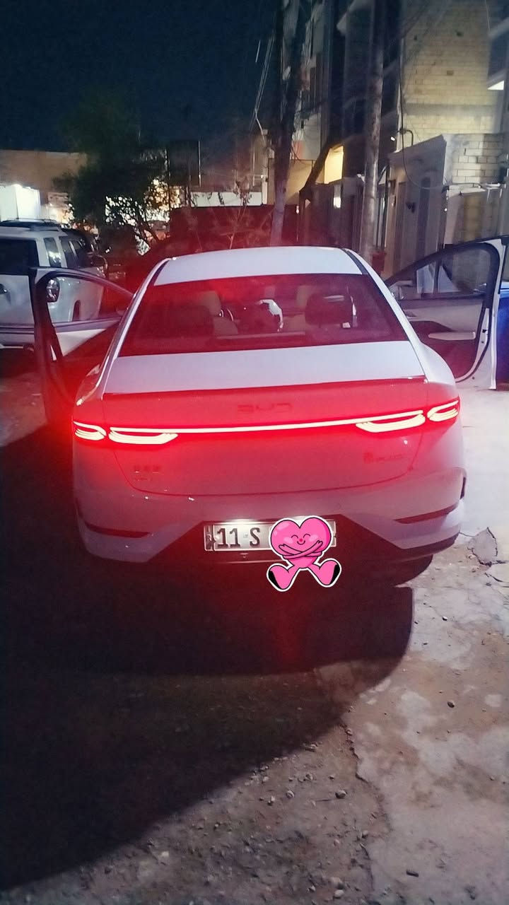 🚘 للبيع | BYD Qin Plus 2025
✨ موديل 2025
🤍 الداخل أبيض مميز
📍 ماشية فقط 5,000 كم الكلي 
🏭 بعدها بوضع الشركة
👌 سيارة حلوة ونظيفة كلش
🔧 بيها ضربه بسيطه بخشم البنيد، مثل ما موضح بالصور والمازده بيها فطر 

💰 السعر: 18,200

❌ غير متواجد على الفيسبوك
📲 للتواصل واتساب على الرقم:
***********
