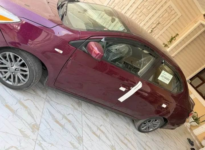 ميراج • ٢٠٢٣ • ماشي ١٠٠٠٠