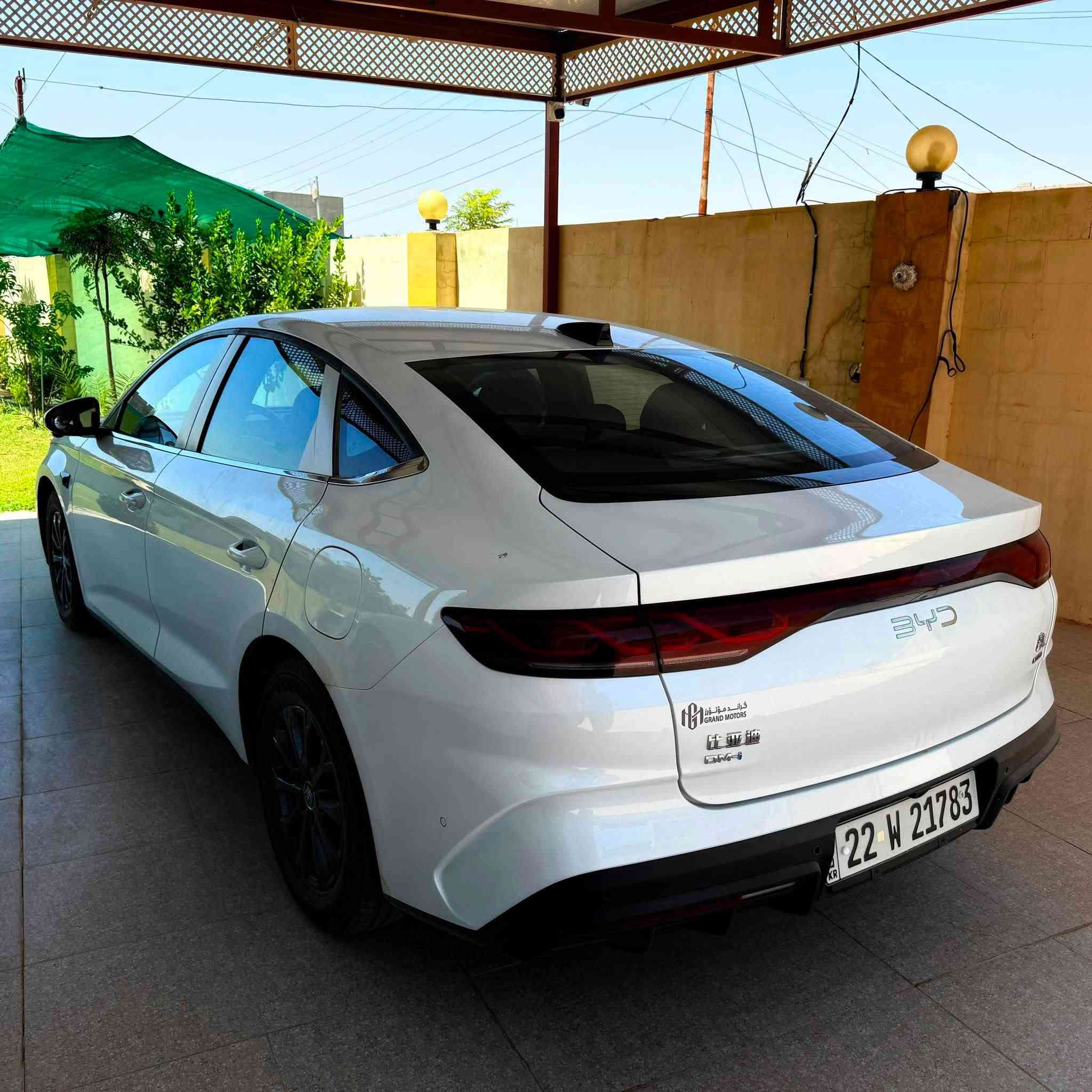 بي واي دي 
كن ال Qin L
2025
العداد المسافه 22الف كيلو
شاشة كبيره
13 كامره
داش كام 
قيادة الية
170$
***********
