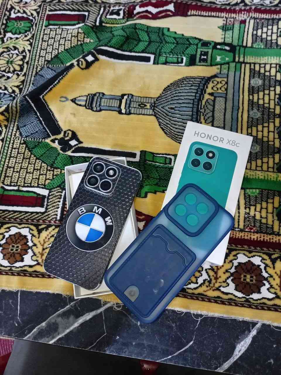 السلام عليكم هاتف هونر x8c الذاكرة 256 العشواية 8+8 الجهاز اخو الجديد كامل ملحقات مكاني الشعب يم الجزار السعر230 رقم *********** متوفر واتساب فقط
