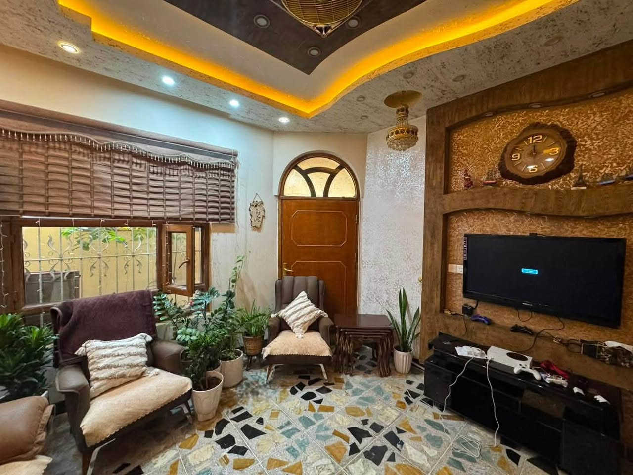 طابو صرف • ركن واجهه شمس • ١٤٠م